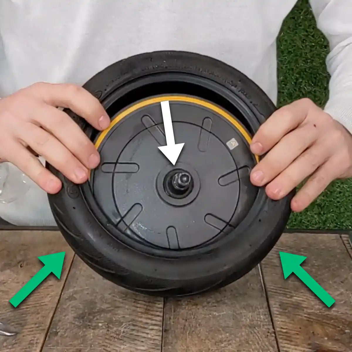 Tubeless tyre 60 70 6 5 with anti-puncture gel